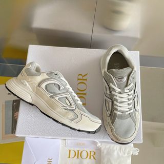 Louis Vuitton diamond Trainer Sneaker｜TikTok Search