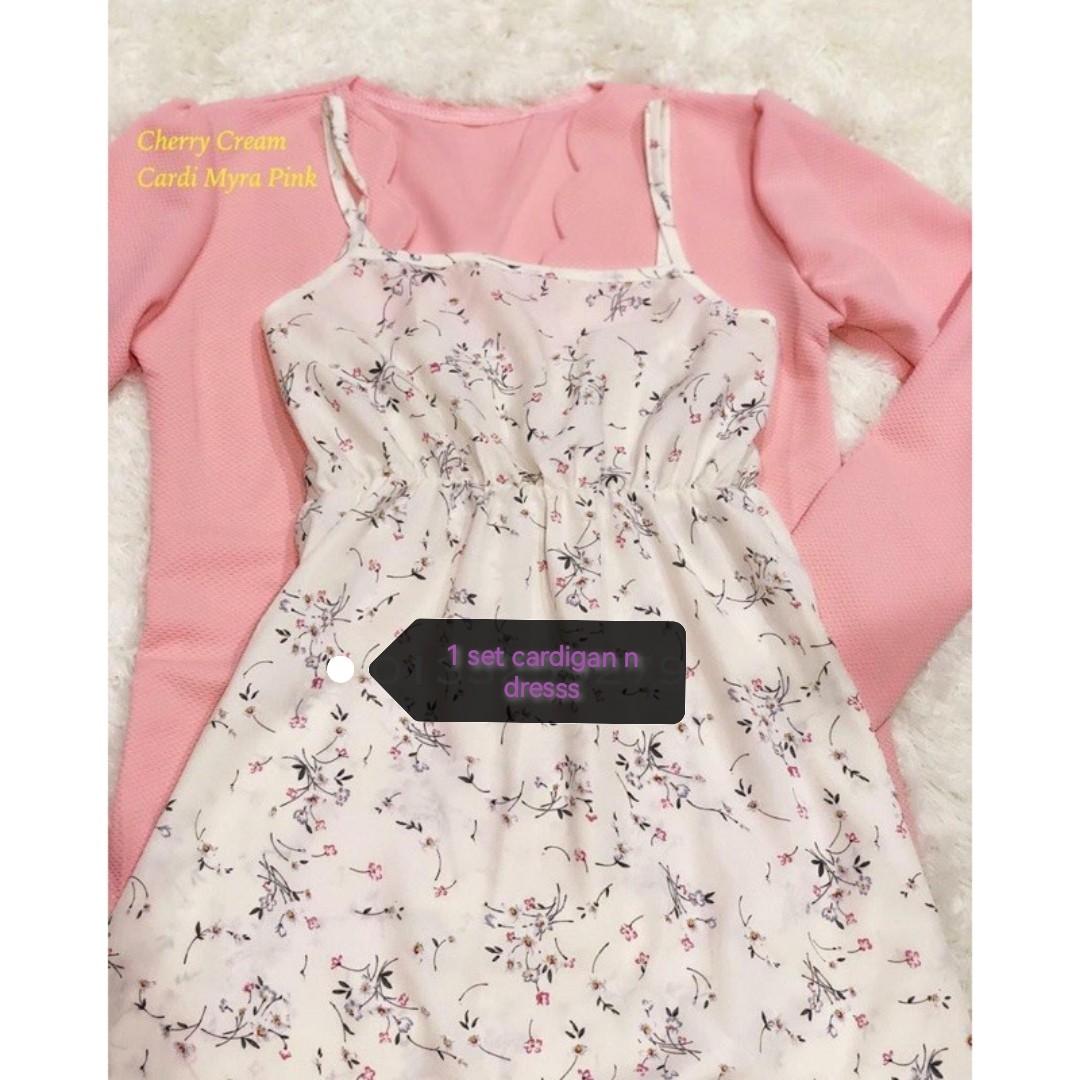 Dress shop dengan cardigan