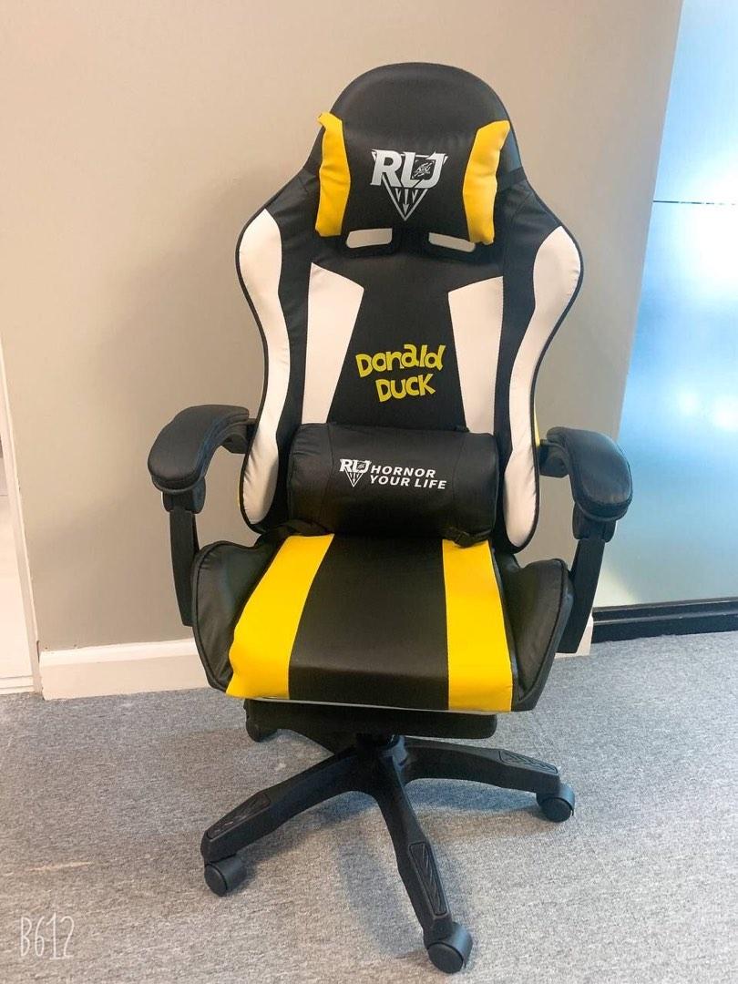 Gaming chair “Christmas sale “ price down , Furniture & Home Living