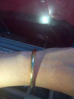 Gelang lapis emas