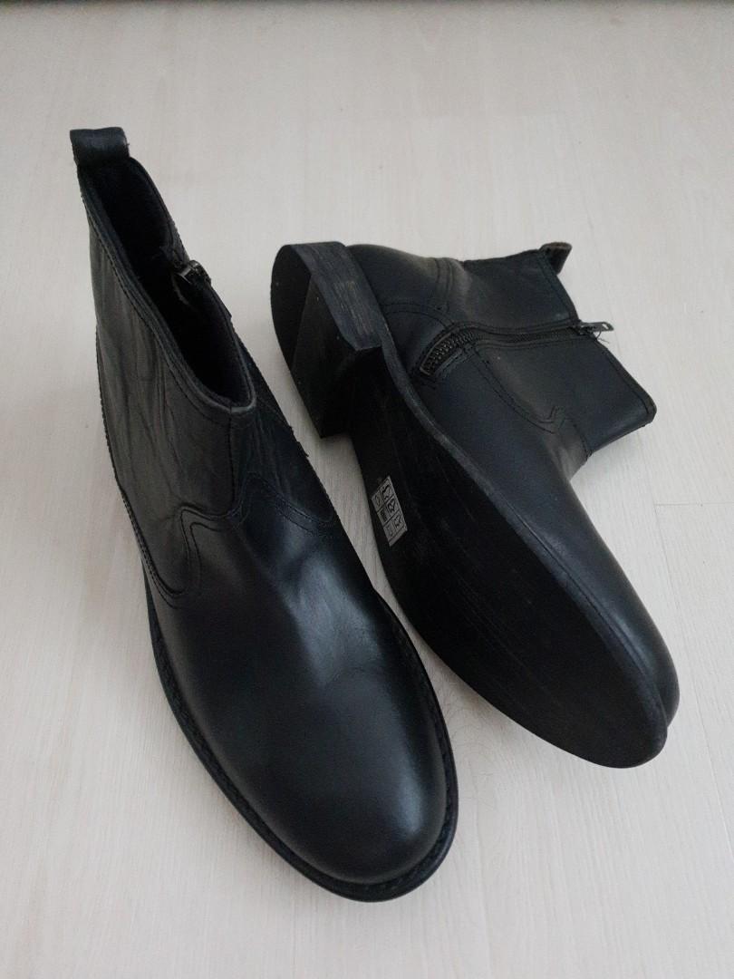 Hawkings mcgill chelsea boots new arrivals