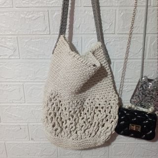 (Category: ) located in . Submitted by its.elle (Listing ID 1192157726, Image 1). Description: .