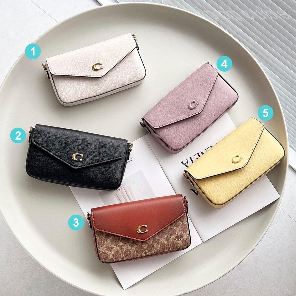 Coach new C8442 C8439 C8749 one shoulder messenger letter envelope female bag Coach holiday discount Vintage Fashionista StreetStyle Stylish