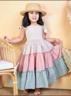 (Category: ) located in . Submitted by akwellovedclothes (Listing ID 1192041273, Image 1). Description: .