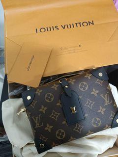 Authentic Louis Vuitton Mini Soft Trunk Blue Monogram Bandana M20557,  Luxury, Bags & Wallets on Carousell
