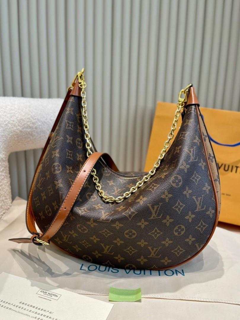 Bag > Louis Vuitton Loop Hobo