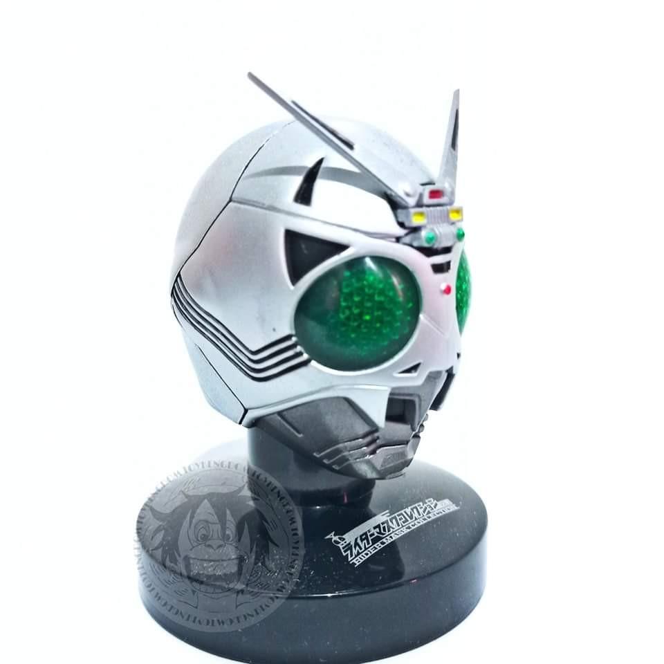 Masked Rider Black & Shadow Moon HeadBusts Set, Hobbies & Toys, Toys ...