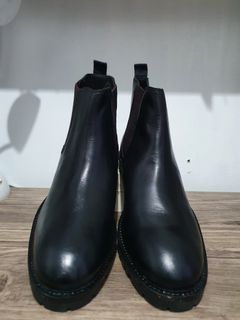(Category: ) located in . Submitted by GDthriftstore (Listing ID 1192122282, Image 1). Description: .