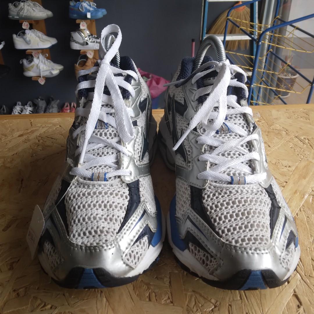 Mizuno wave ultima new arrivals 2
