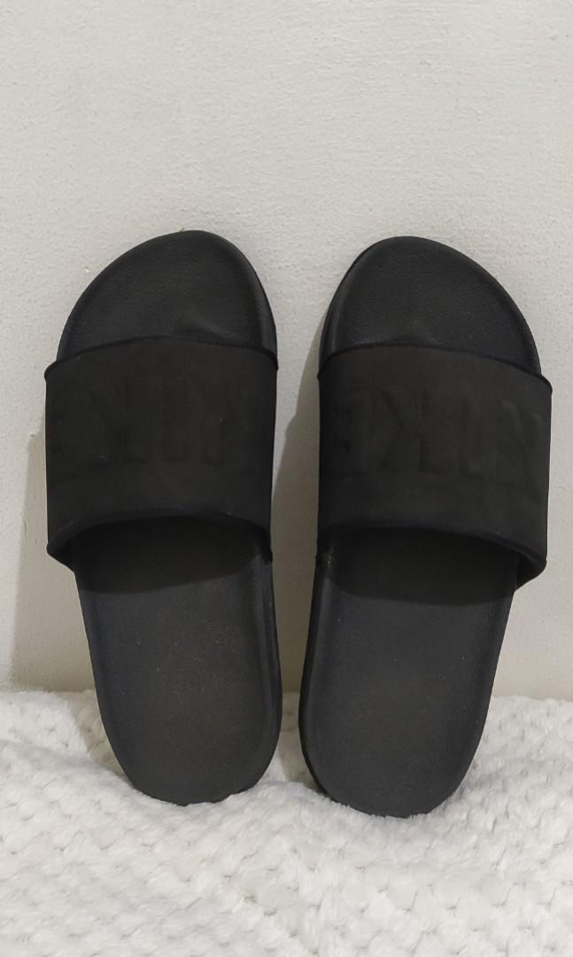 Nike revive foam shoes sales