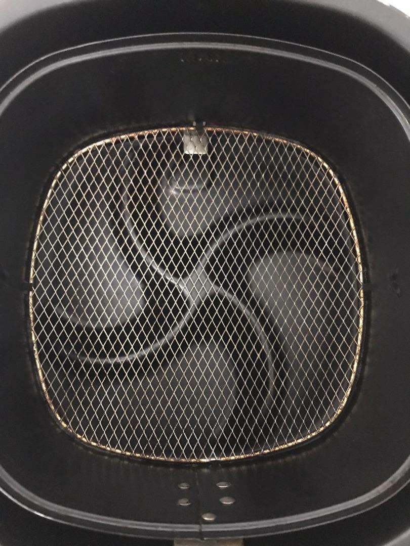 Philips Airfryer HD9216/81, Furniture & Home Living, Kitchenware