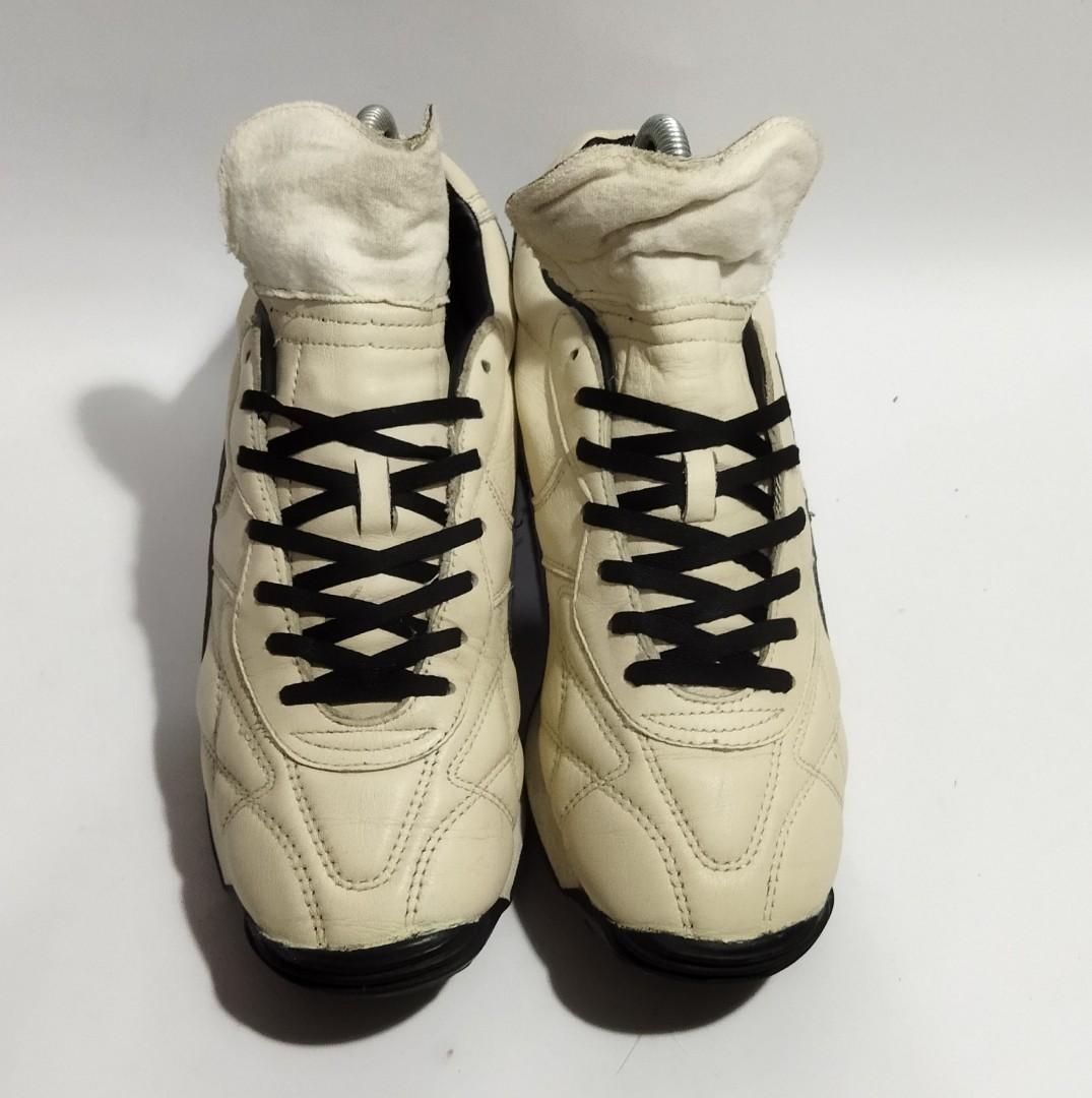 Puma x Jil Sander (made in Slovak), Fesyen Pria, Sepatu , Sneakers di Carousell