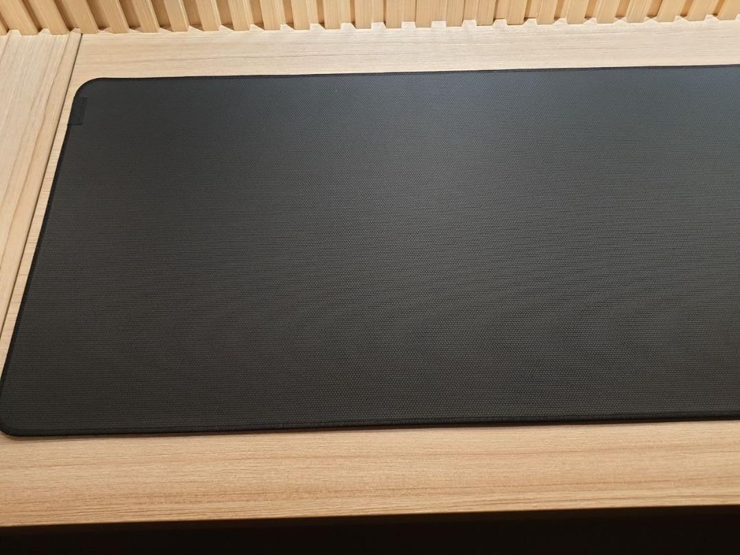 Razer Strider XXL Hybrid Gaming Mousepad, Computers & Tech, Parts &  Accessories, Mouse & Mousepads on Carousell