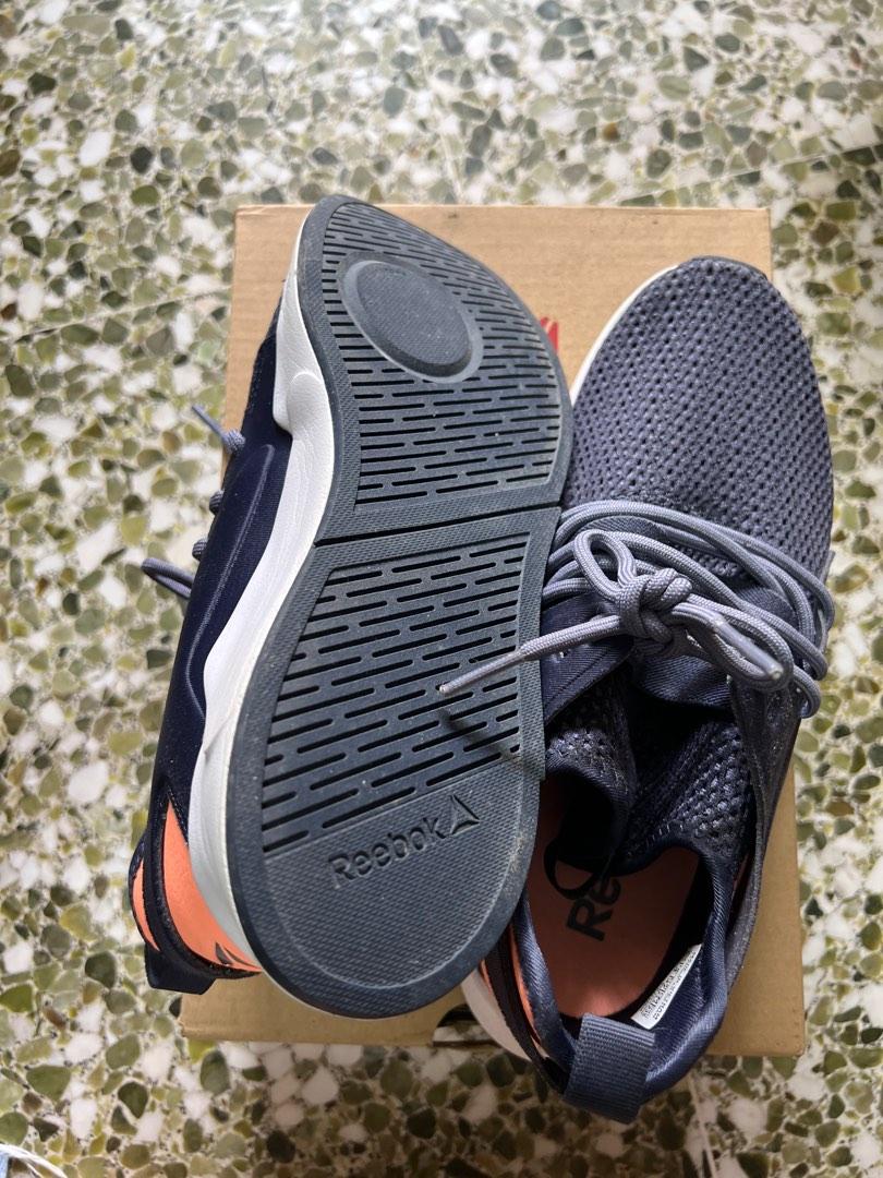 Reebok studio outlet
