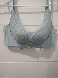 Sale:Sisters Brabra