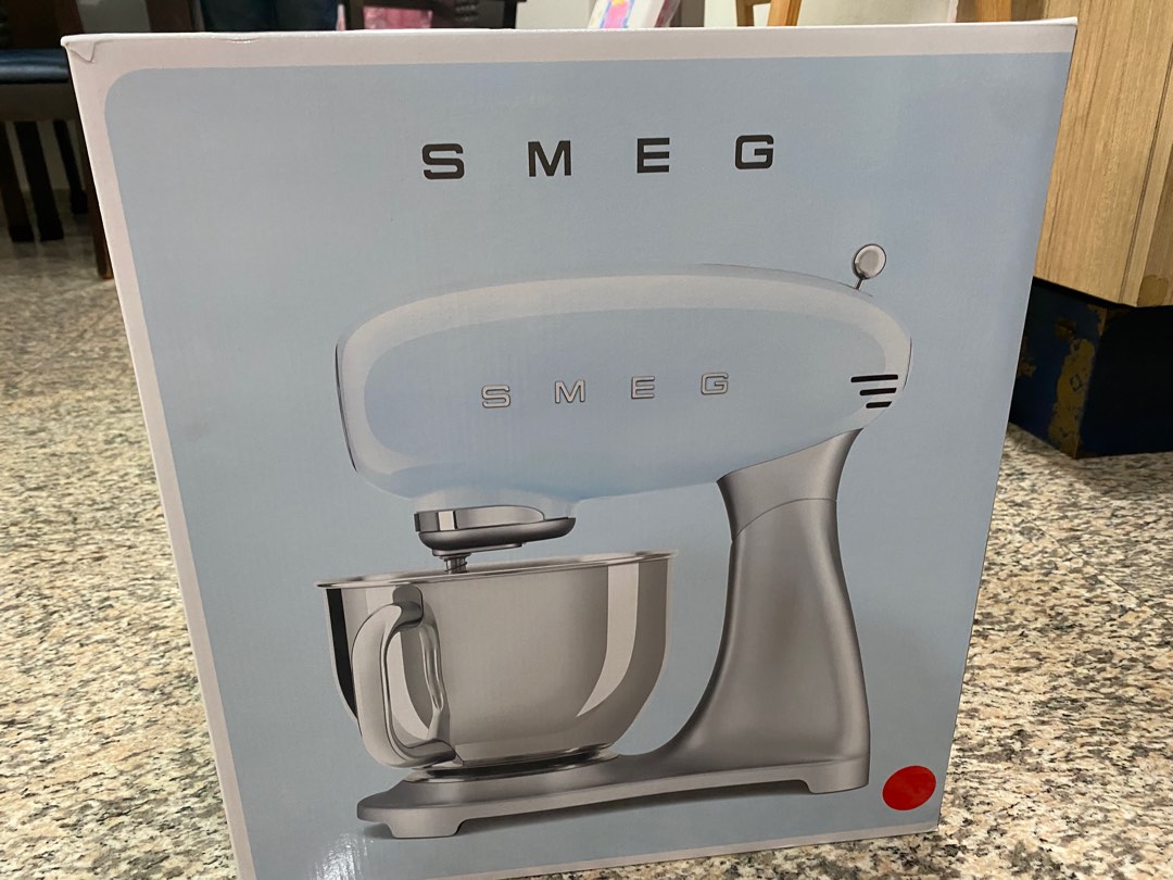SMEG Stand Mixer, TV & Home Appliances, Kitchen Appliances, Hand
