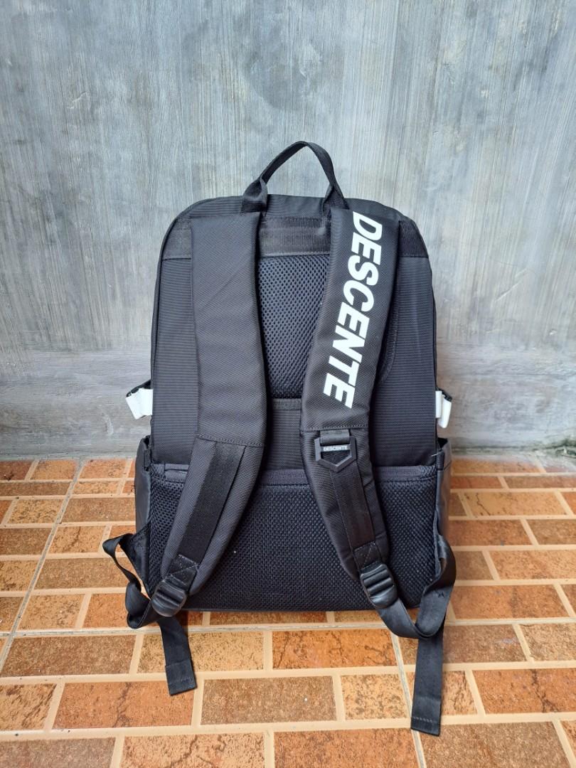 Tas ransel descente warna hitam putih, Fesyen Pria, Tas & Dompet