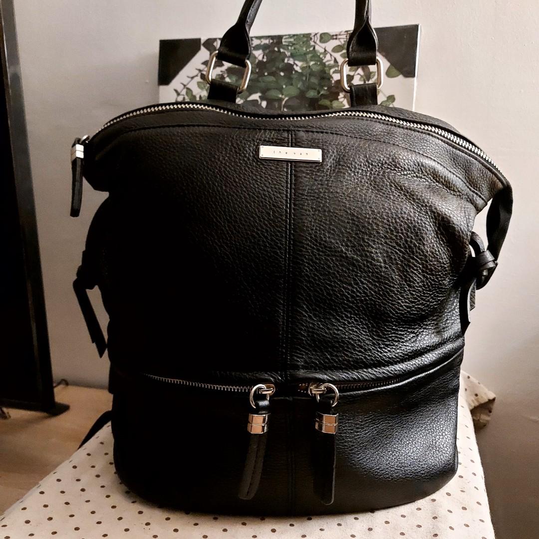 Vaan backpack deals leather