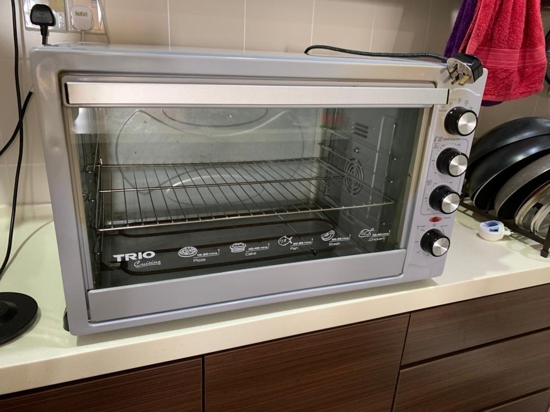 Trio 80L big electric oven 2100W with built in fan and lamp extra large