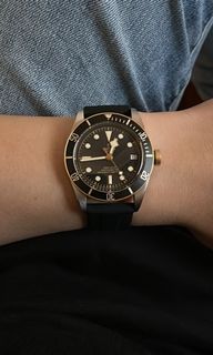 （分類：）位於 。 由 madbrian 提交（商品編號 1192140538，圖片 1）。簡介： 。