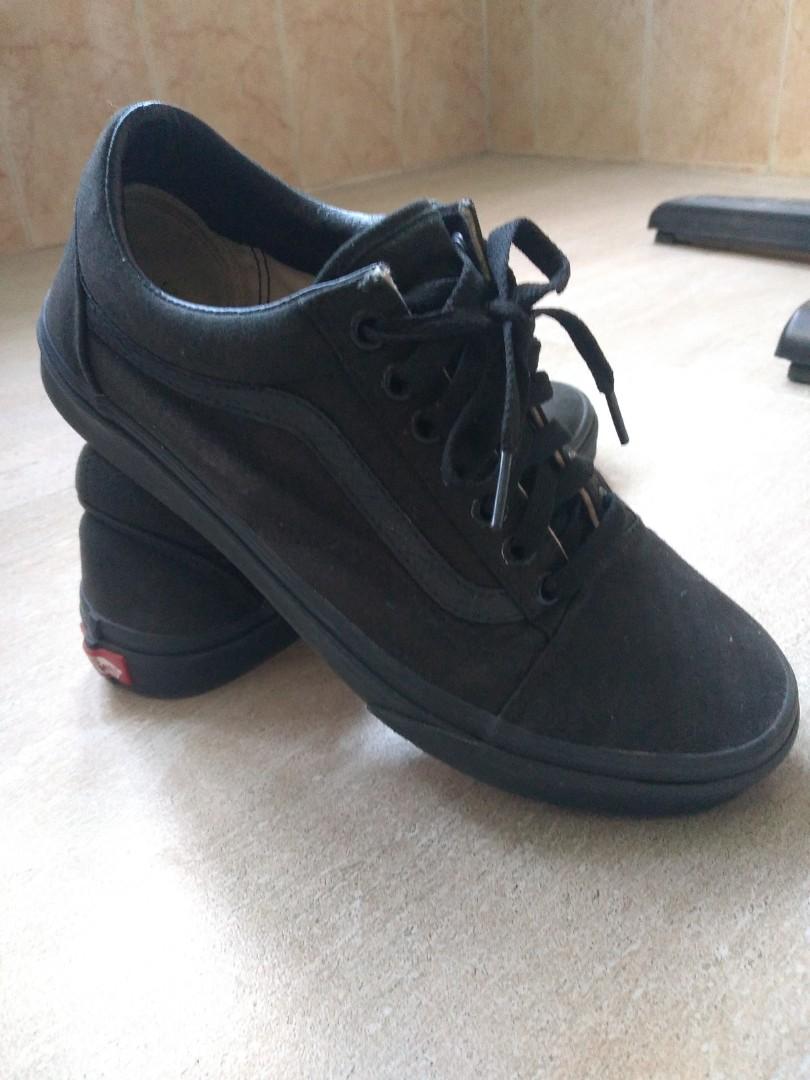 All black clearance van