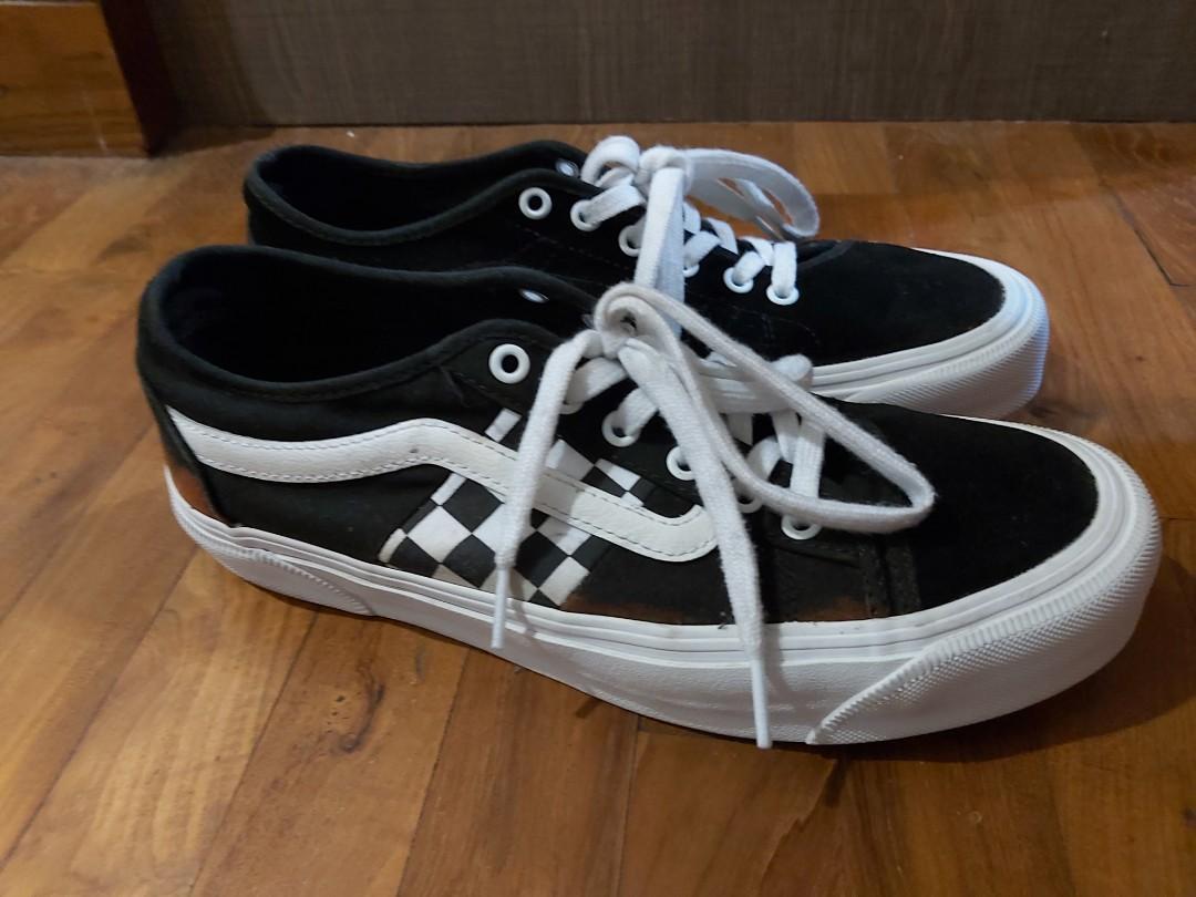 Vans US Men Size 9, Men's Fashion 