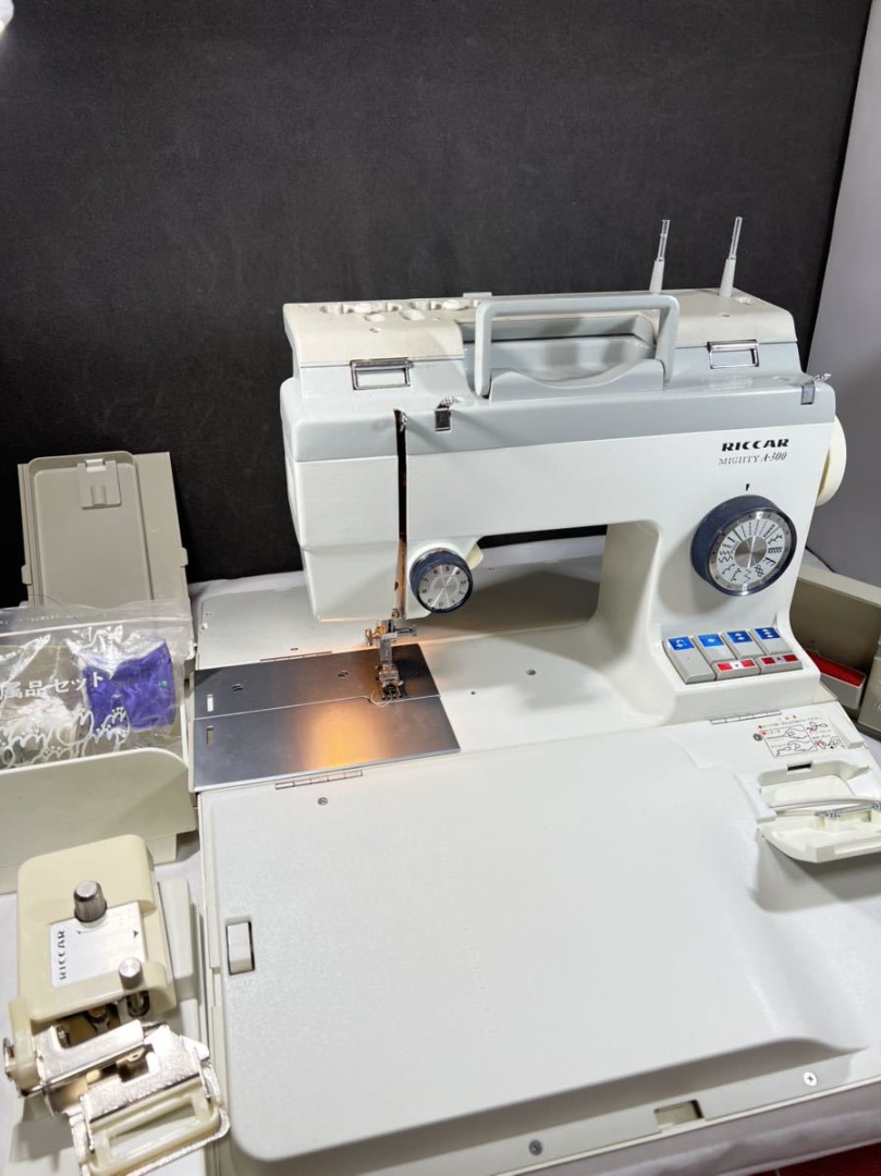 VINTAGE RICCAR MIGHTY A300 SEWING MACHINE + SINGER SM, TV & Home