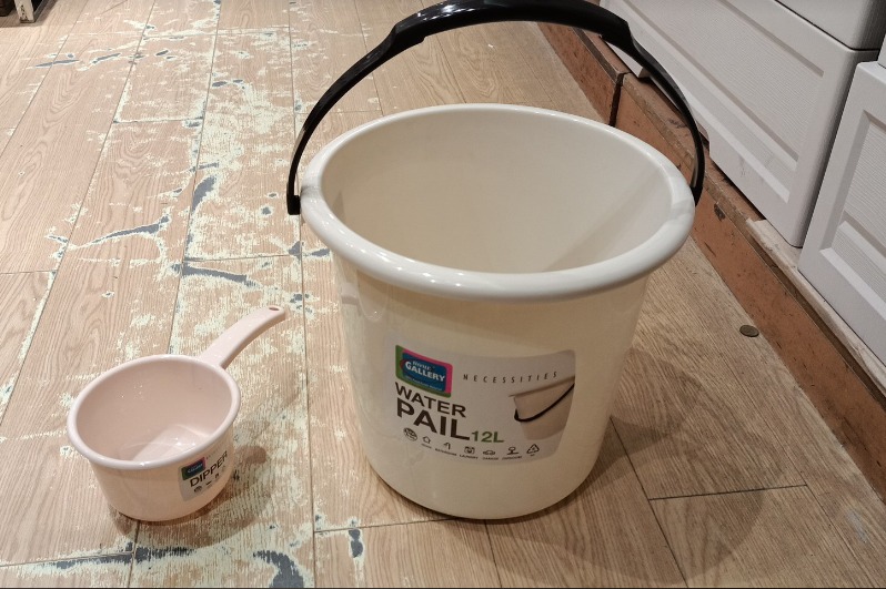 Water dipper + Pail Set BRANDED, Furniture & Home Living, Bathroom