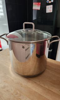 (Category: ) located in . Submitted by 24601 (Listing ID 1192114538, Image 1). Description: .