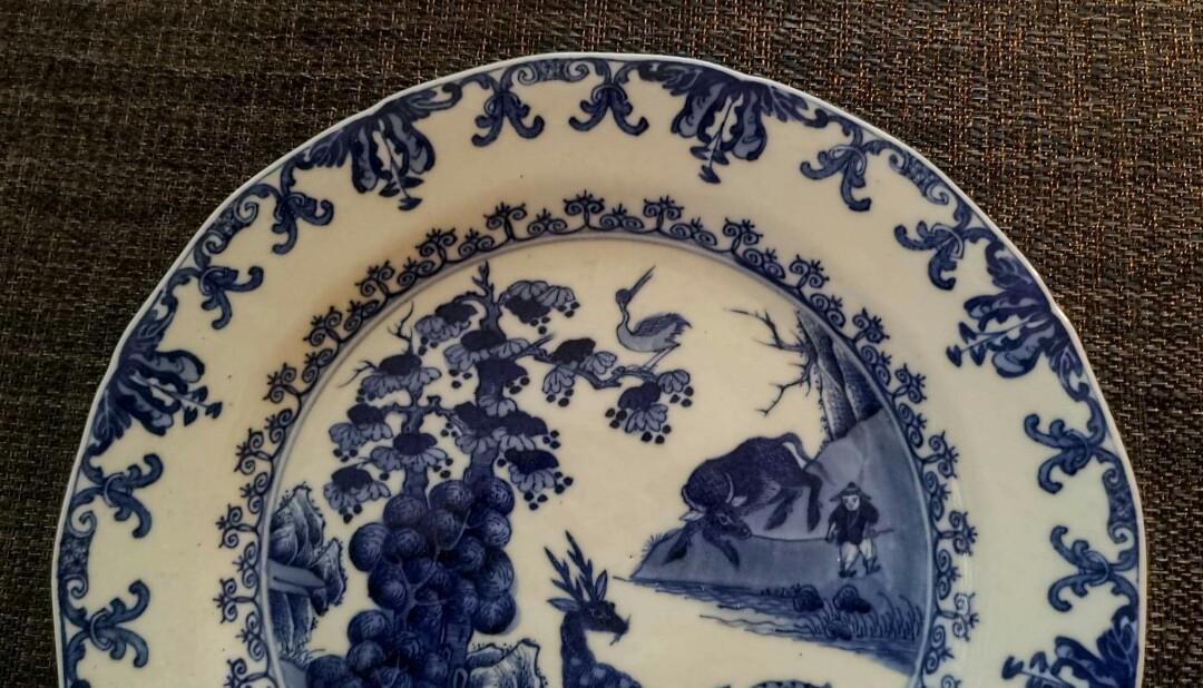 清代乾隆~ 青花山水風景圖碟, 興趣及遊戲, 收藏品及紀念品, 古董收藏