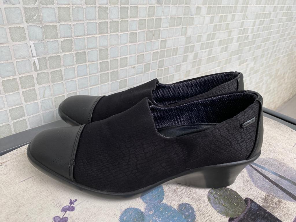 日本購買Top Dry女裝黑色防水鞋, 女裝, 鞋, 平底鞋- Carousell