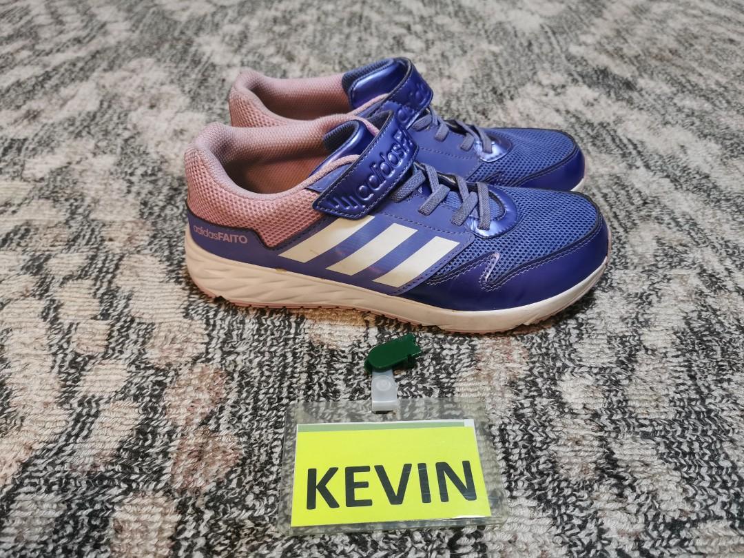 Adidas Velcro, Women's Fashion, Footwear, Sneakers on Carousell