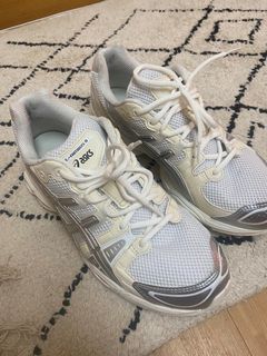 （分類：）位於 。 由 samy_oi 提交（商品編號 1192306294，圖片 1）。簡介： 。