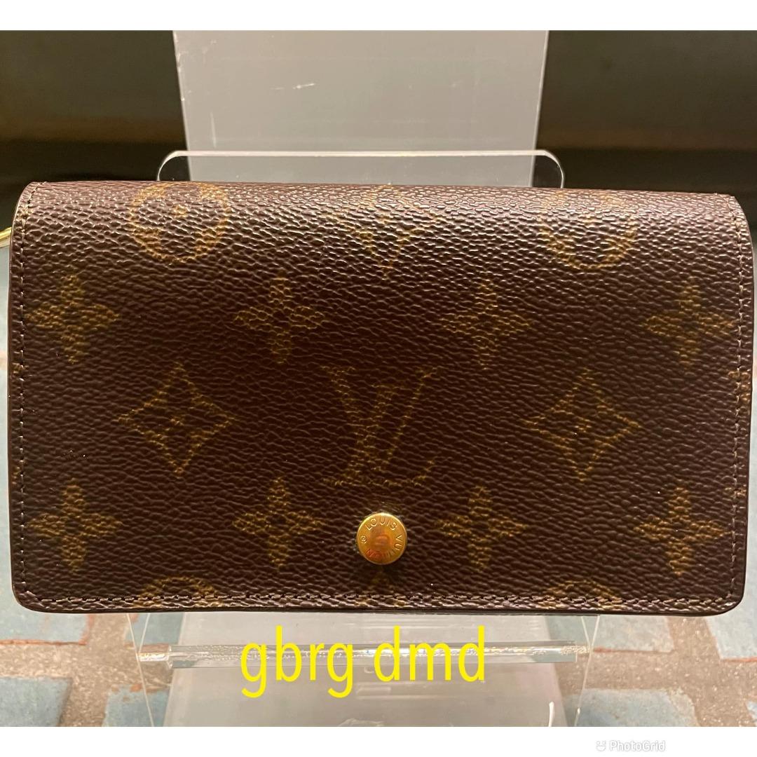 Authentic Louis Vuitton Monogram Canvas Porte Monnaie Billets Tresor  Wallet, Luxury, Bags & Wallets on Carousell