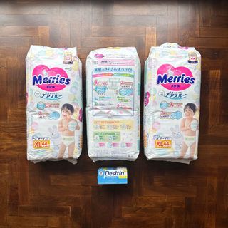 (Category: ) located in . Submitted by xue__ (Listing ID 1192230974, Image 1). Description: .