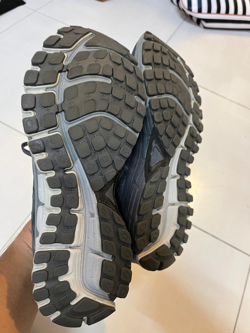 Brooks gts deals seventeen shoes