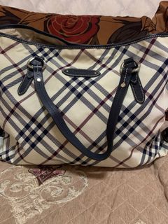 （分類：）位於 。 由 cheepssss 提交（商品編號 1192236262，圖片 1）。簡介： 。