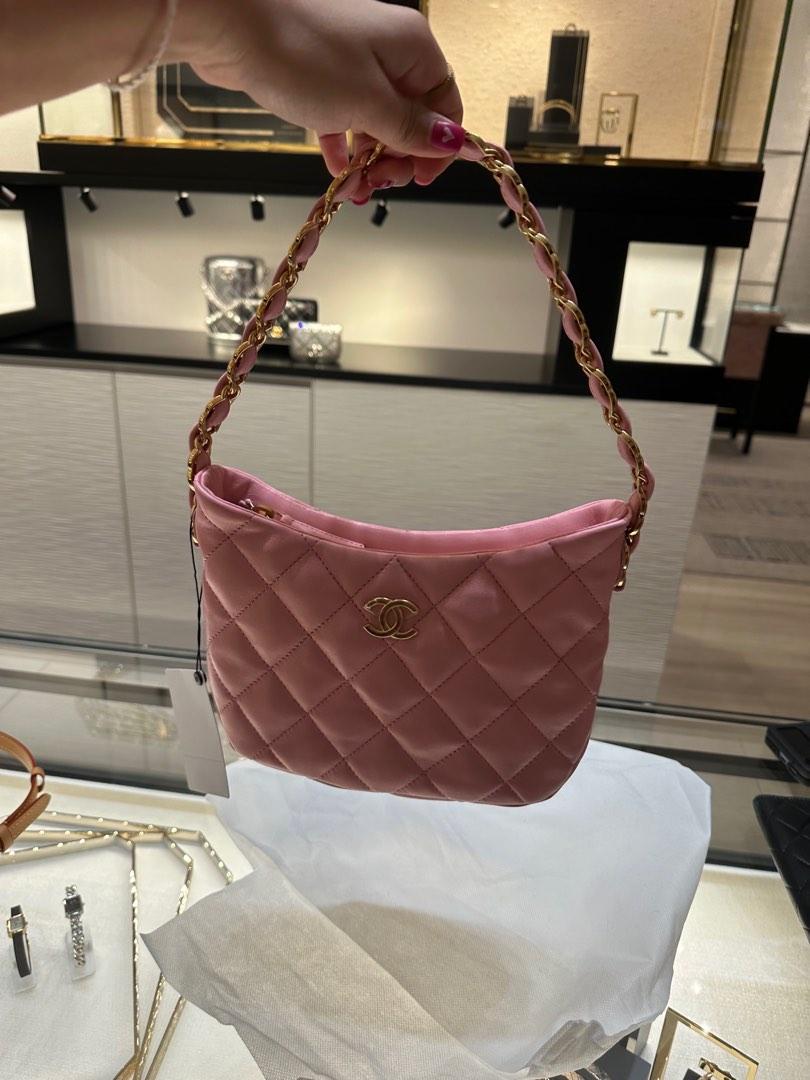 Chanel 22K Large Hobo Bag, 預購- Carousell