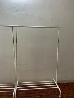 Cloth storage rack