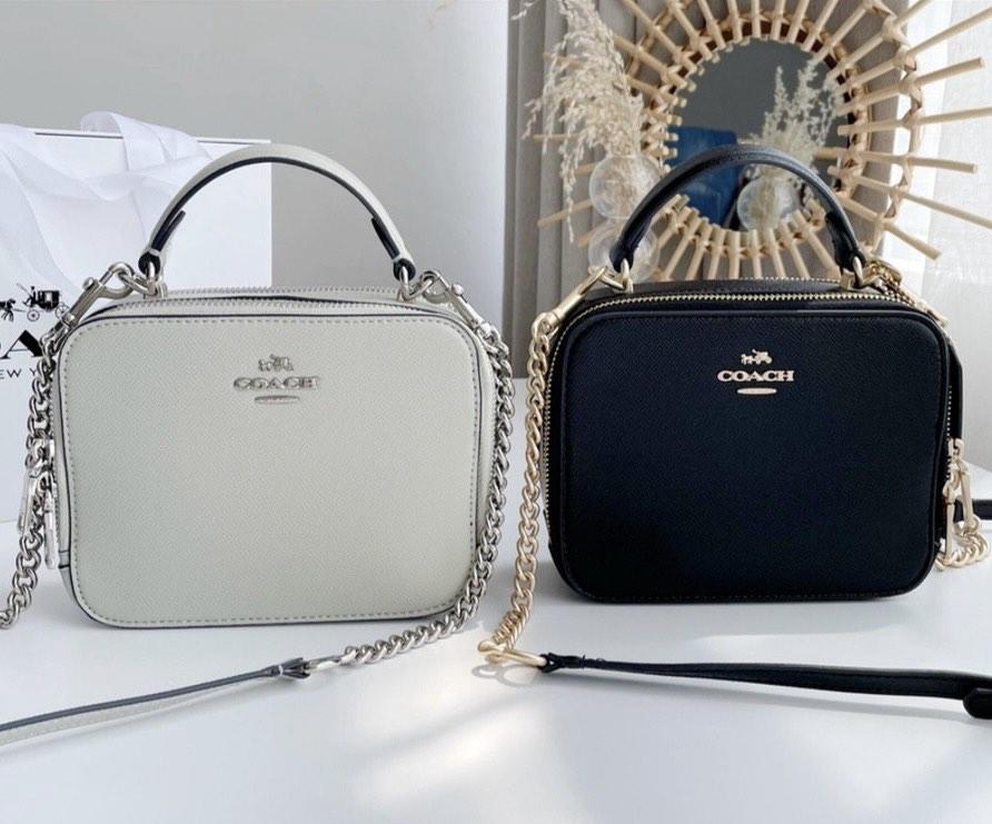 Coach boxed crossbody clutch deals