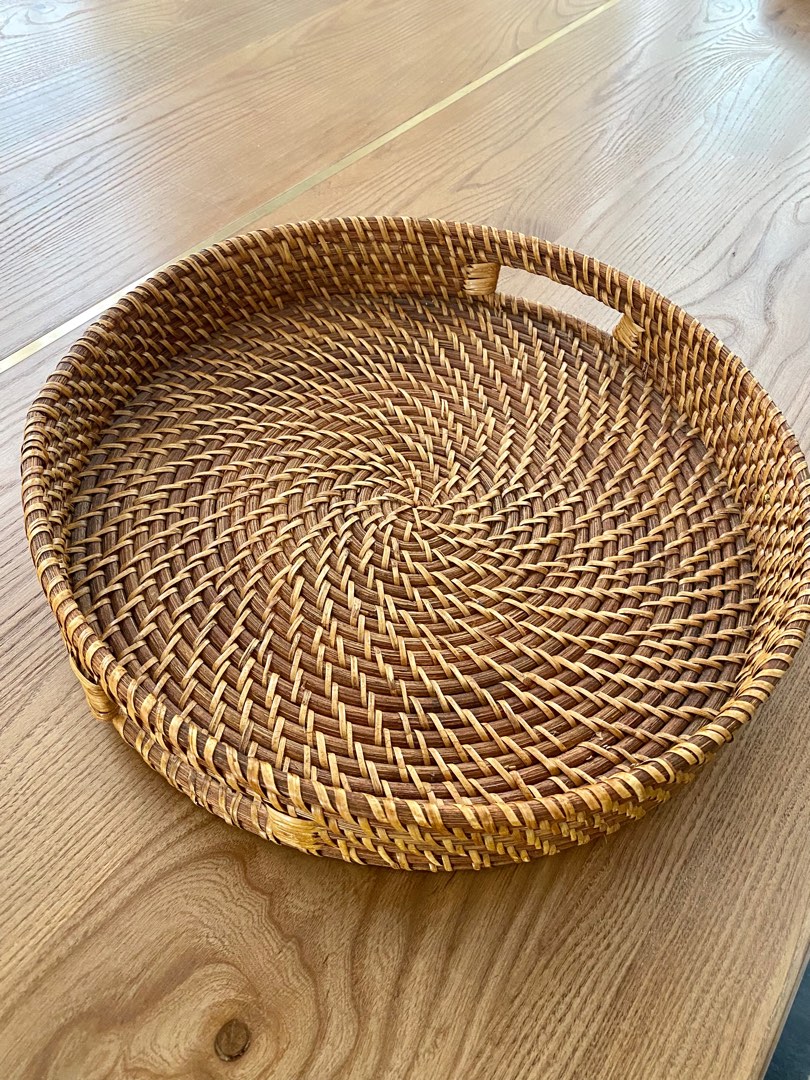 Crate & Barrel Rattan Tray, Furniture & Home Living, Home Decor, Vases