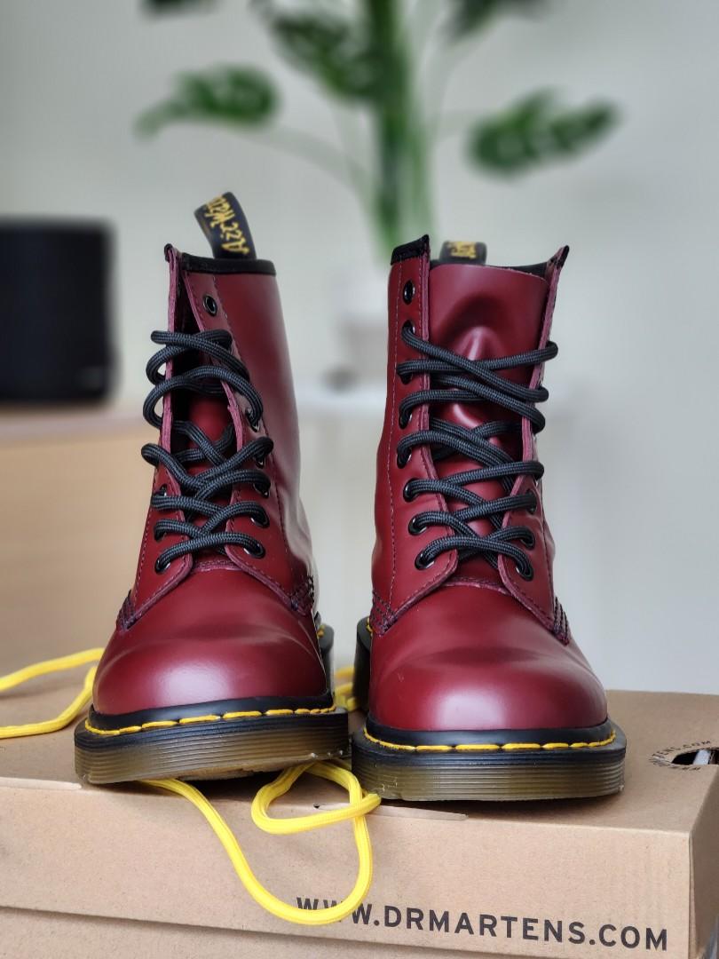 Martens 1460 hotsell cherry red