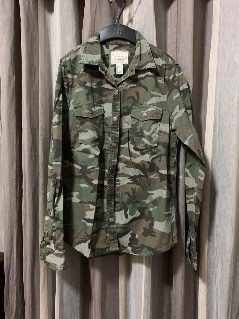Forever21 Jacket Green Camouflage Snap Button Down