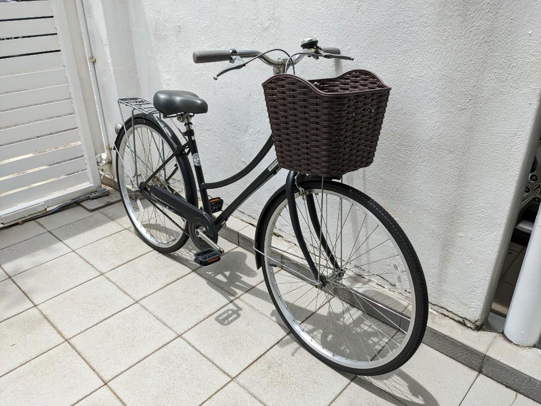 Giant Momentum Athena Commuter City Bicycle with Shimano flywheel