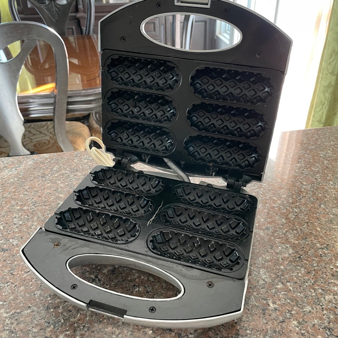 Hotdog Waffle Maker, TV & Home Appliances, Kitchen Appliances, Other