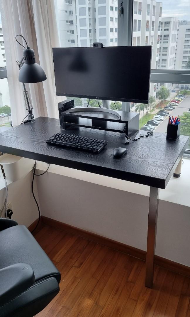 Ikea bay sales window desk