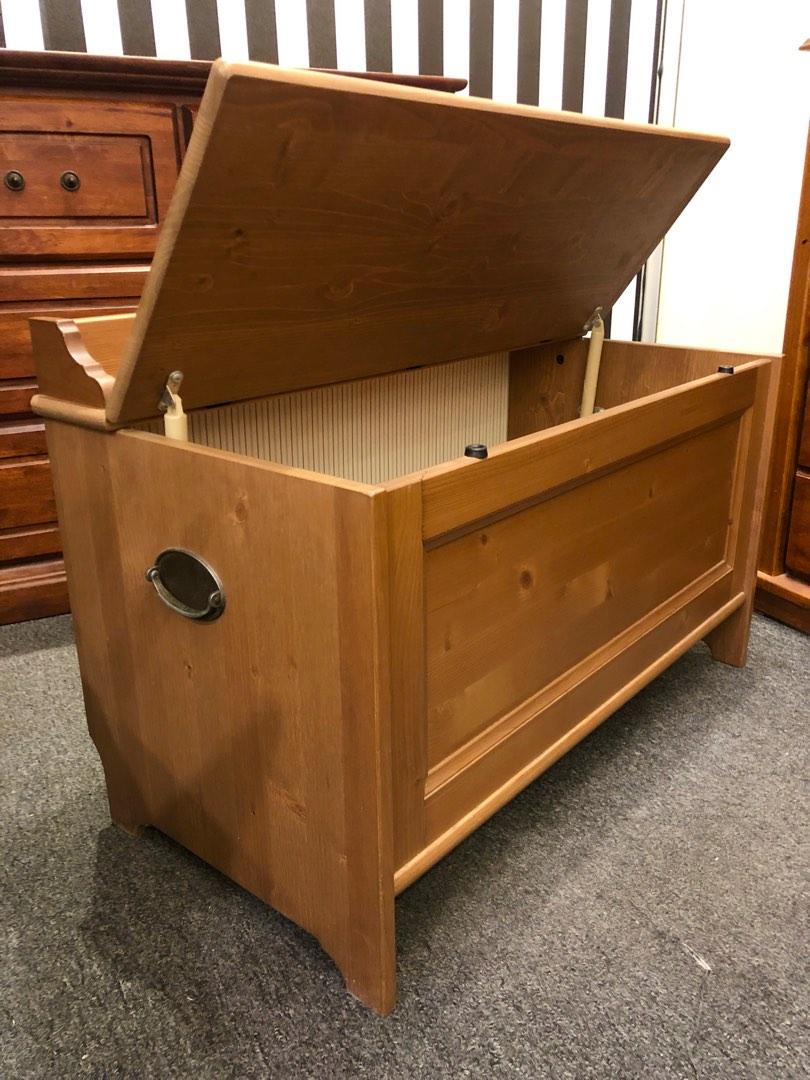 Ikea LEKSVIK truhe storage bench, Furniture & Home Living, Furniture