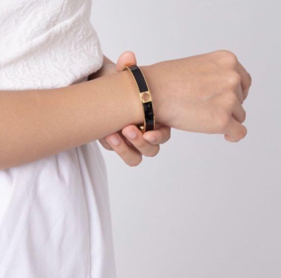 Kate Spade hole punch spade hinge bangle bracelet Black Women s