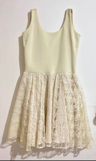 (Category: ) located in . Submitted by justgoodfinds (Listing ID 1192269695, Image 1). Description: .
