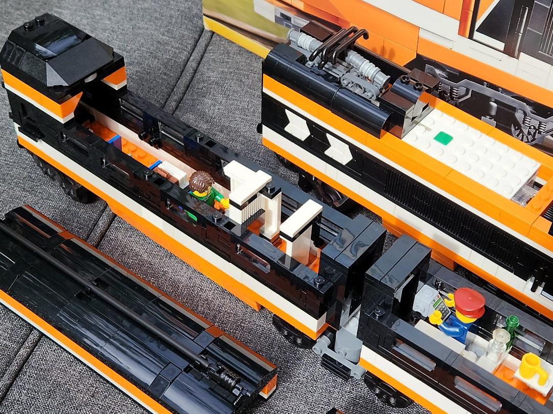 Lego 10233 - Horizon Express Train, Hobbies & Toys, Toys & Games on ...